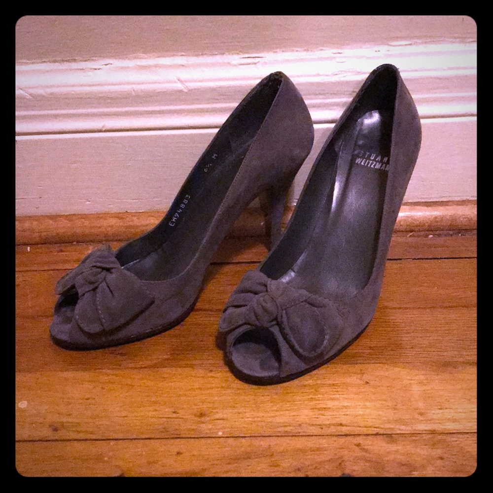 SOLD* Stuart Weitzman Peep Toe Pumps
